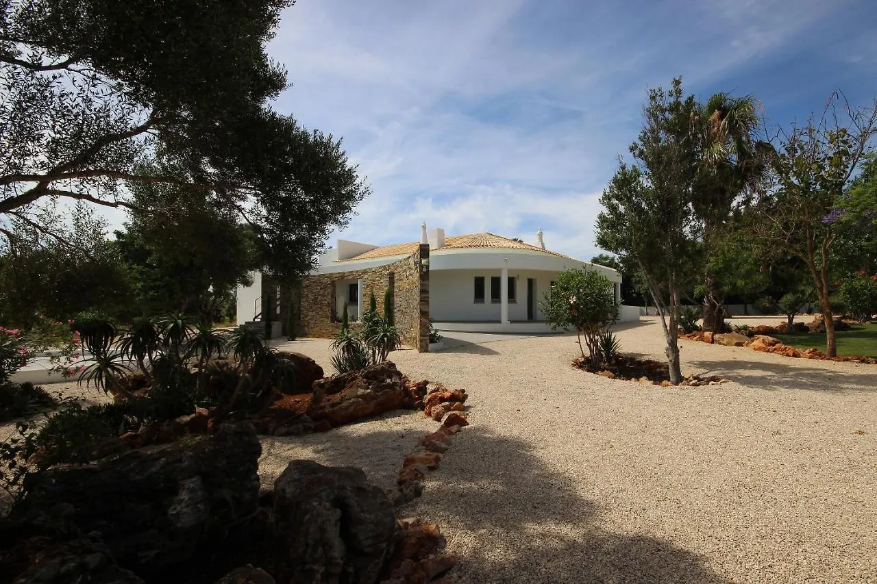 Bed and Breakfast L&F House Algoz Portugal