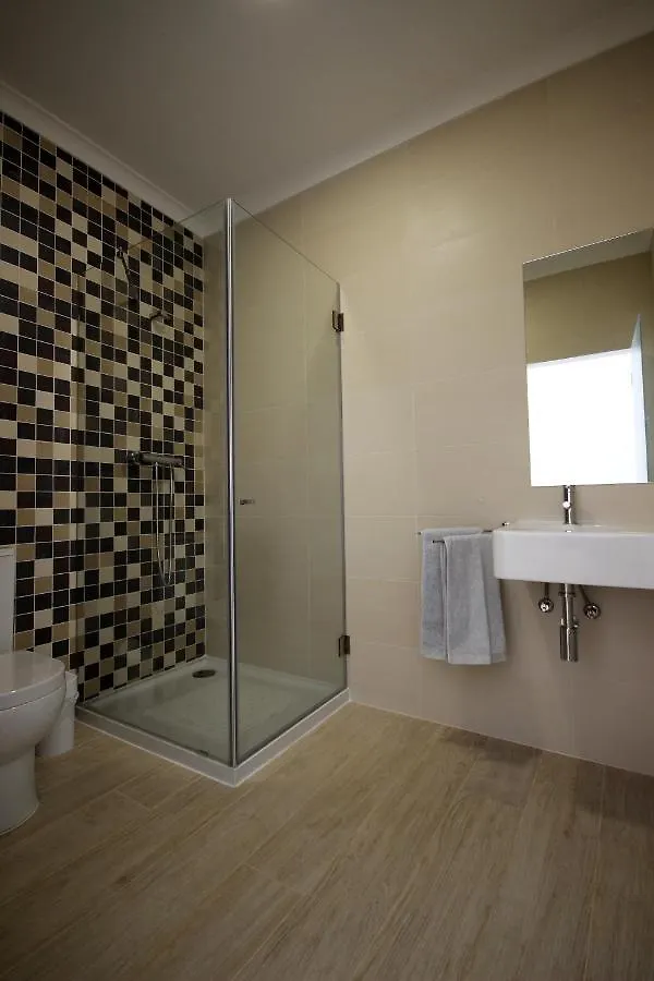 L&F House Bed & Breakfast Algoz 0*,  Portugal